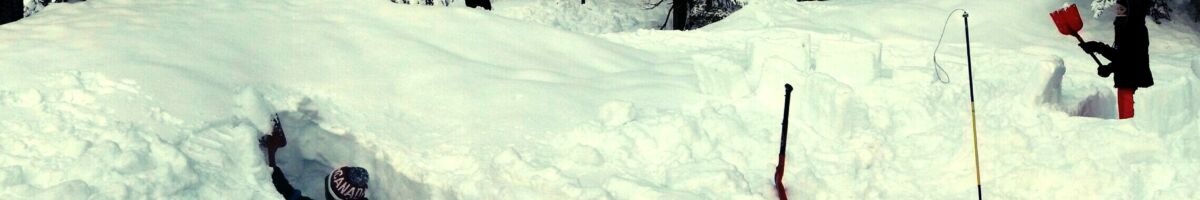 Eine Nacht im Eis (Ausflug & Bau)